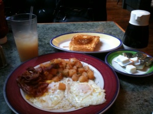 Lindy's breakfast